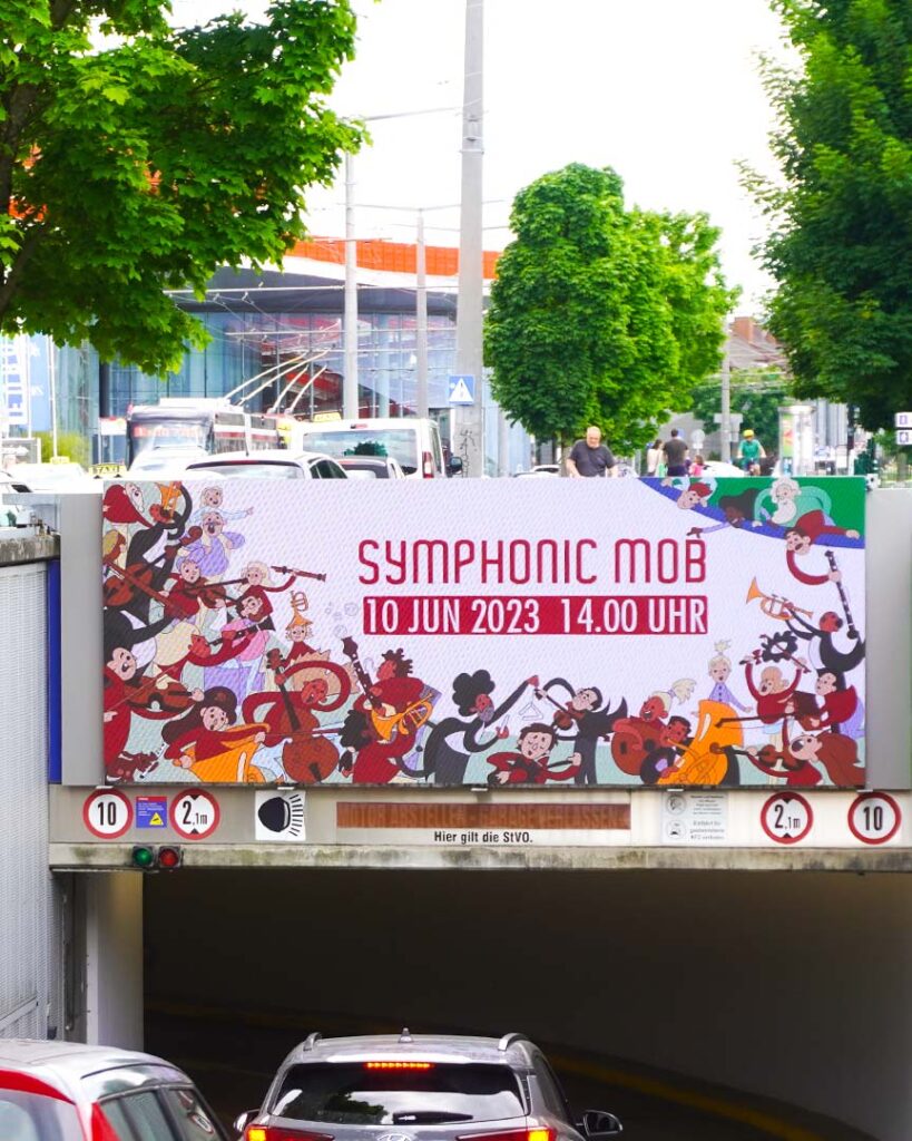 Europark Symphonic Mob Mozarteumorchester Salzburg Wimmelbild von Illustrator Clemens Birsak